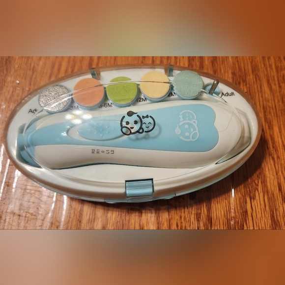Royal Angels baby electric nail trimmer - Picture 2 of 5